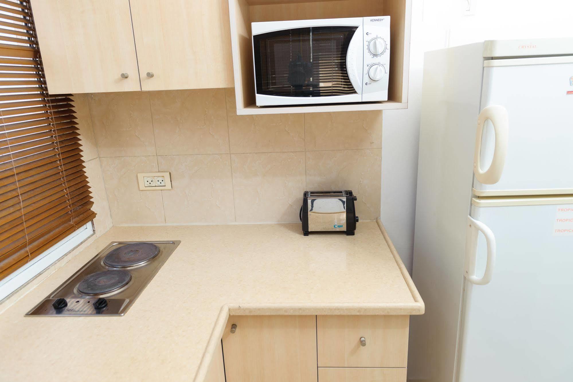 Tel Aviv Suites 3* Tel-Aviv